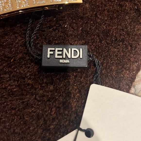 Fendi barette - Picture 3 of 5